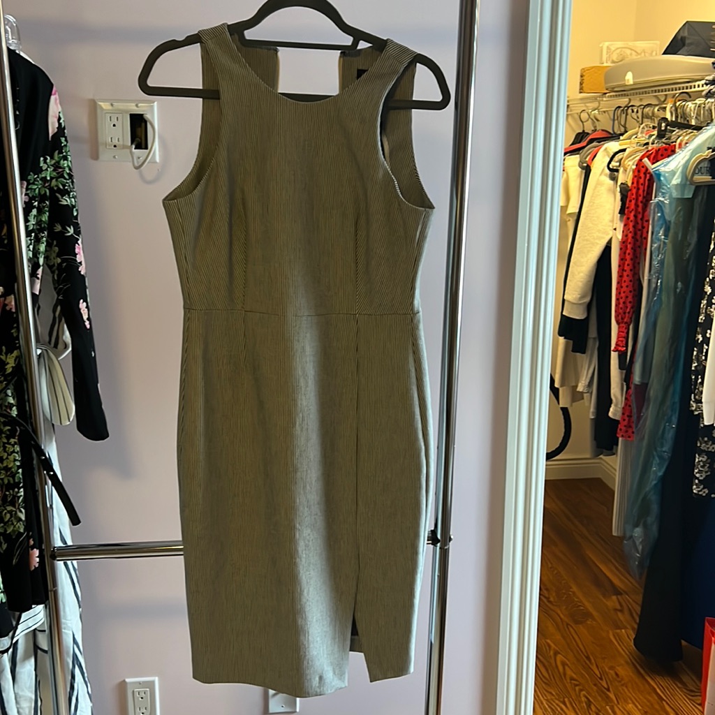 Banana Republic With Tag Size 4 Brand New Dress